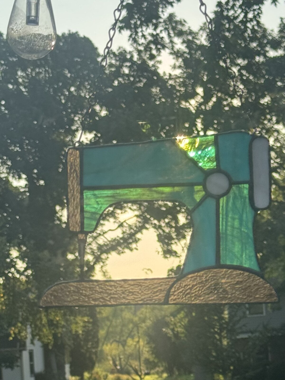 Sewing machine — Turquoise, backlit