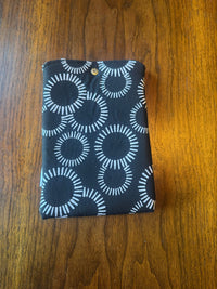 small-novelty Black and White Circles back