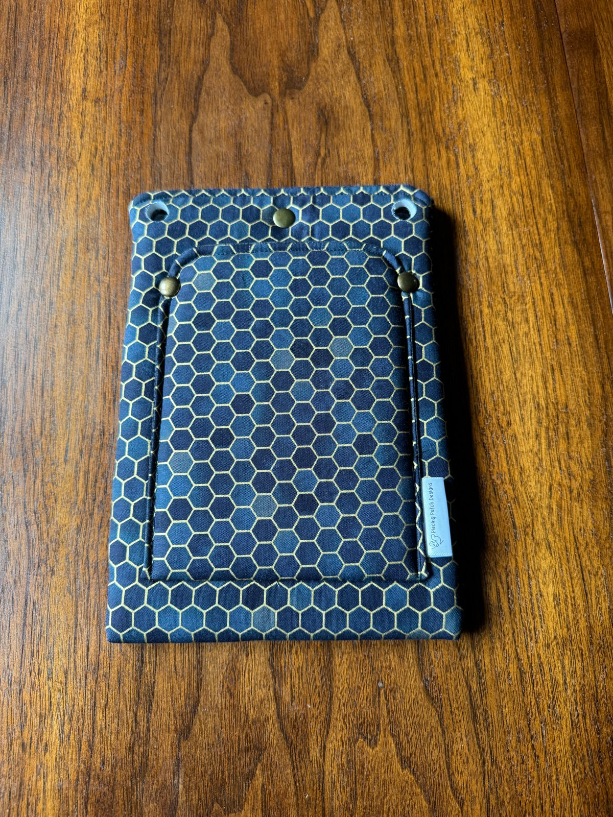 Cross-Body Bag Black/Grey Gold Honeycomb front view