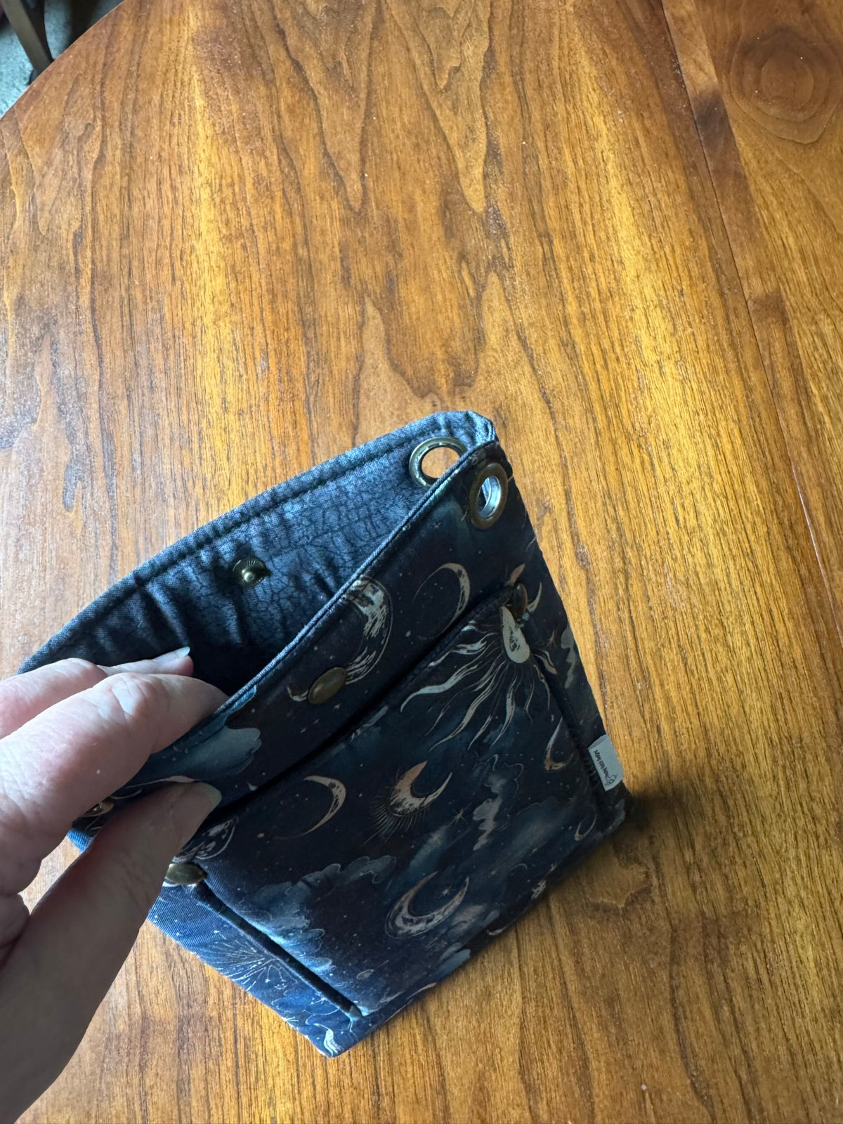 Cross-Body Bag Celestial inside view